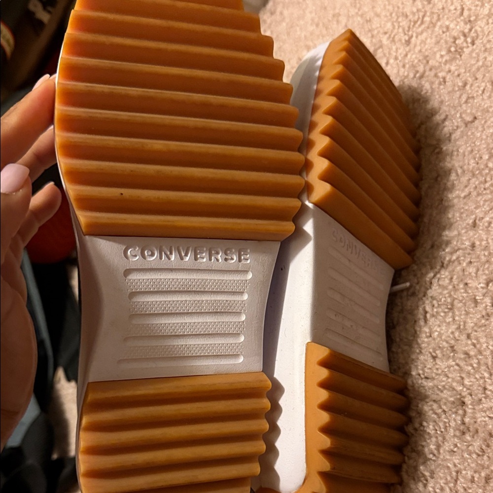 High-Top Converse - image 3